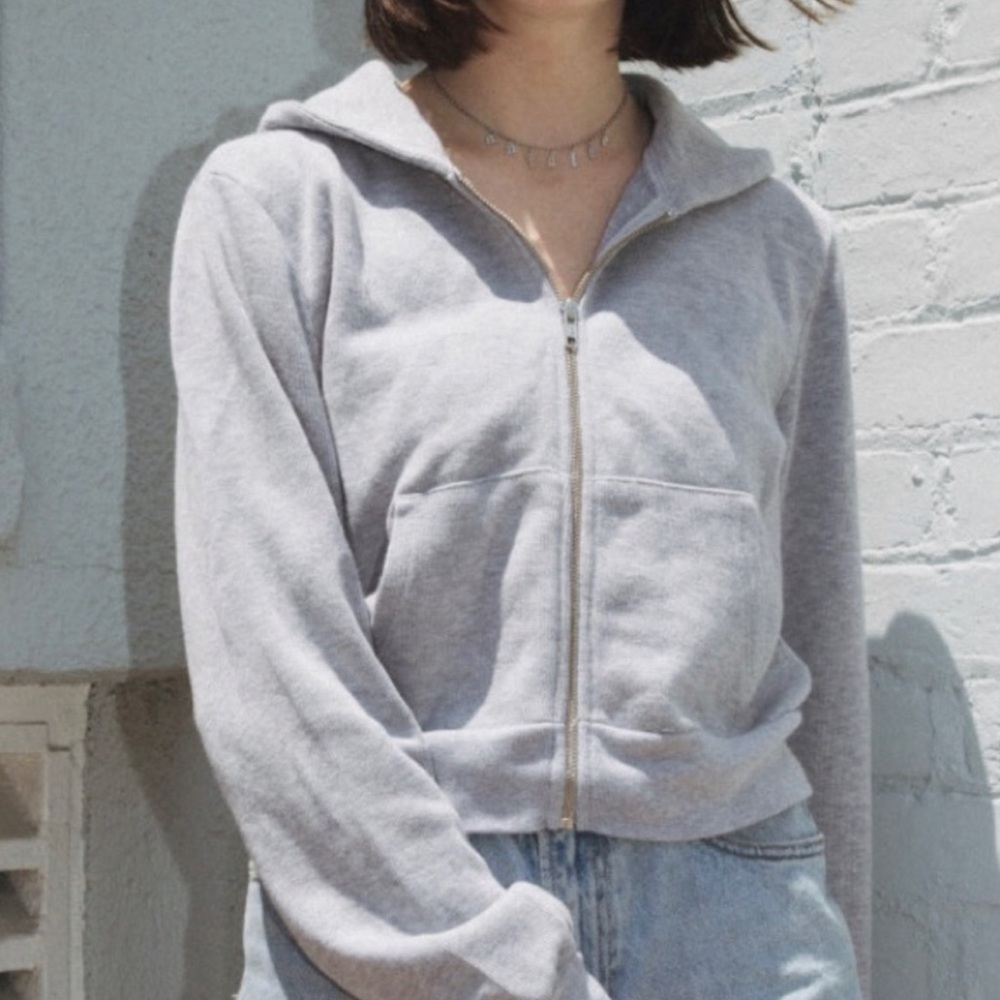 Brandy melville zip up
